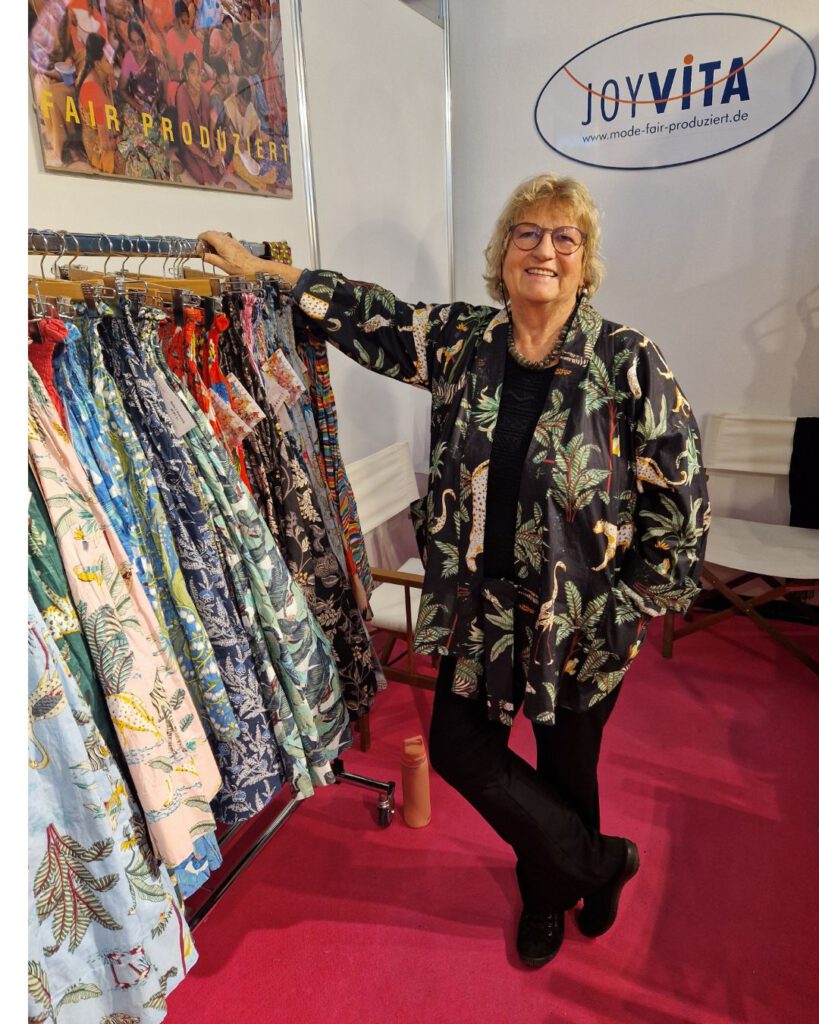 Edith Sassen auf der Messe 